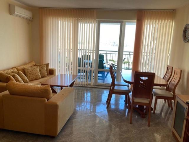 In Complex Panorama Apartment Sosopol
